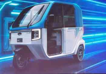 Mahindra Udo Auto photo 1